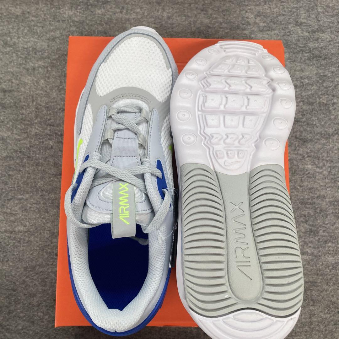 新品NIKEナイキレディーススニーカージョギングランニングシューズホワイト 白