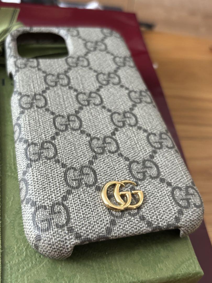 新品同様、本日発送※GUCCI  iPhone15ケース