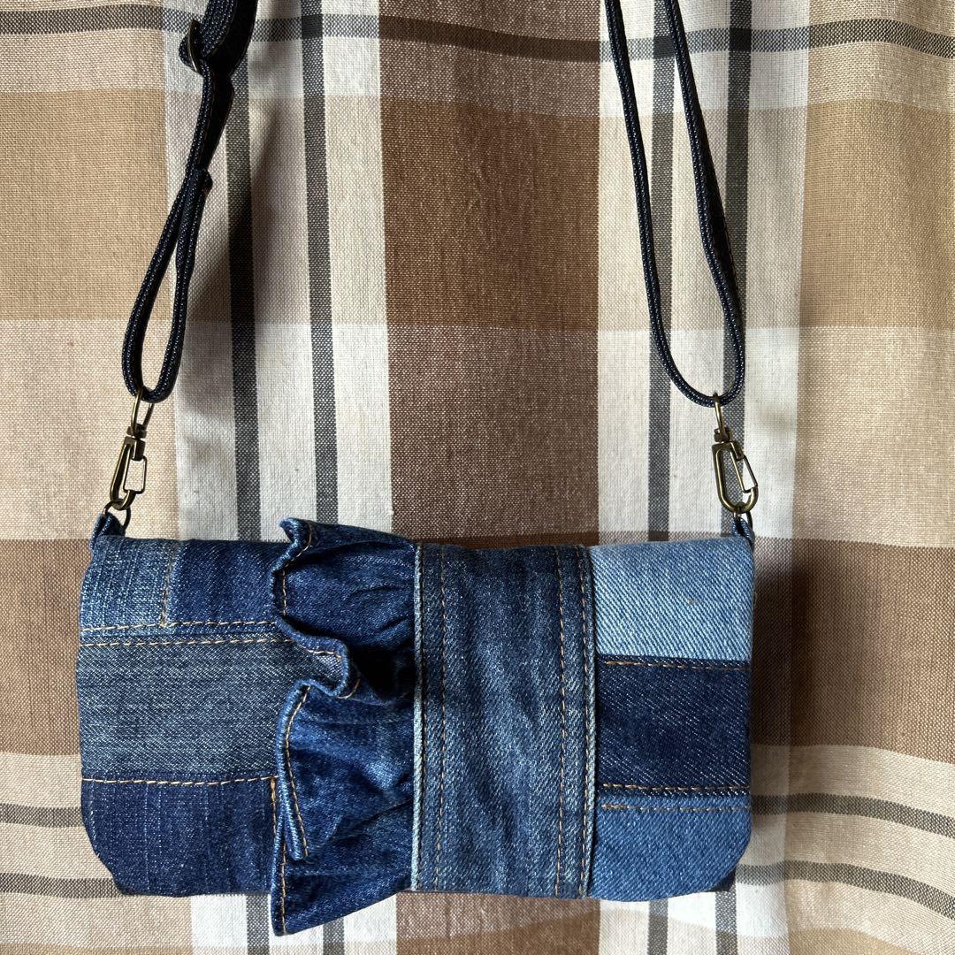デニムリメイク【お財布バッグ】長財布 ショルダーバッグ ハンドメイド デニムリメイクフリルお財布ショルダーバッグハンドメイド