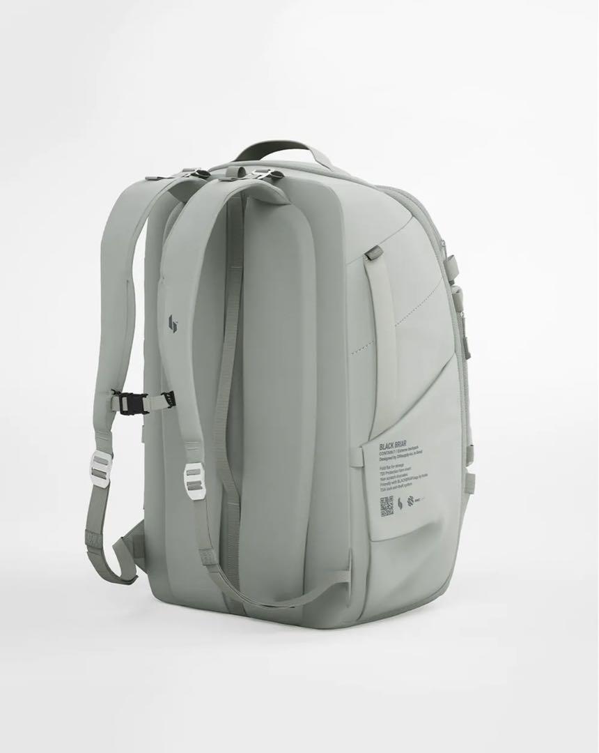 【引っ越し前最終値下げ】BLACK BRIAR 70L リュック