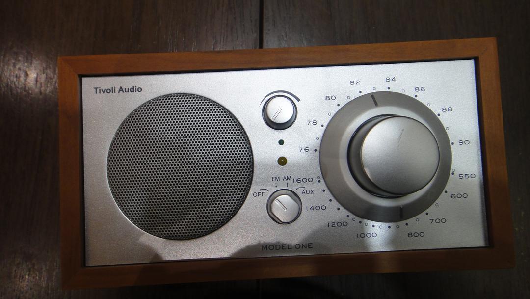 TIVOLI AUDIO MODEL ONE チェリー シルバー 2orZG-m12091530314 最新品安い