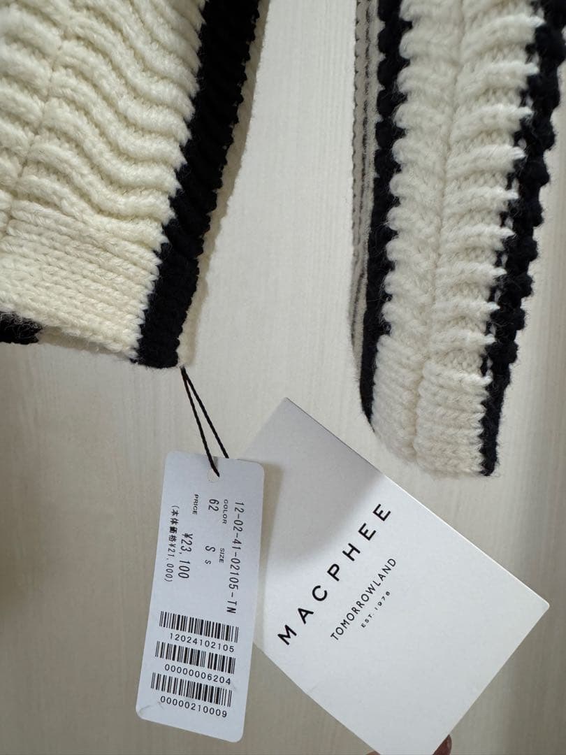 MACPHEEマカフィー トゥモローランド レースアッププルオーバー 新品 MACPHEEマカフィー トゥモローランド レースアッププルオーバー 新品