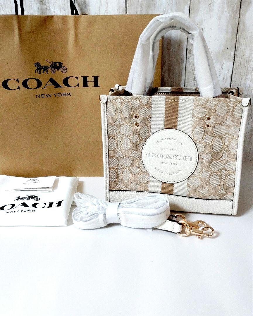 新品未使用☆COACH デンプシー トートバッグ 22 シグネチャージャ