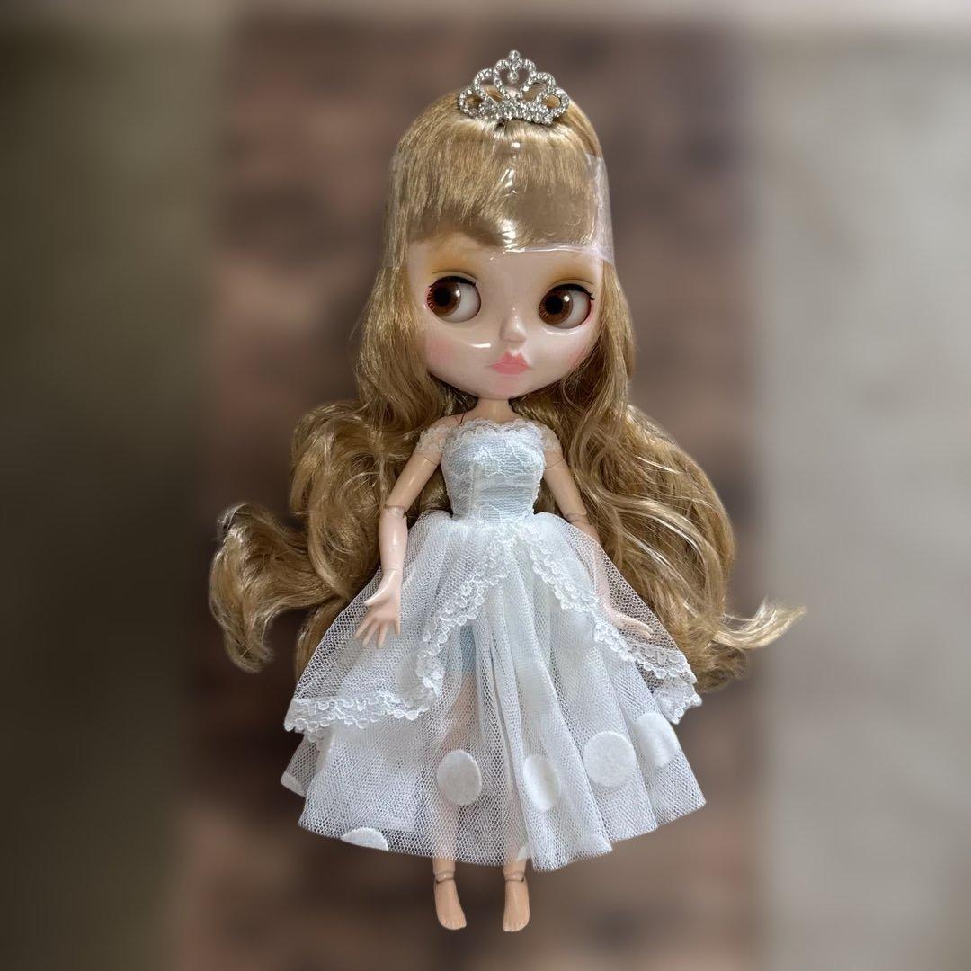 カスタムドール