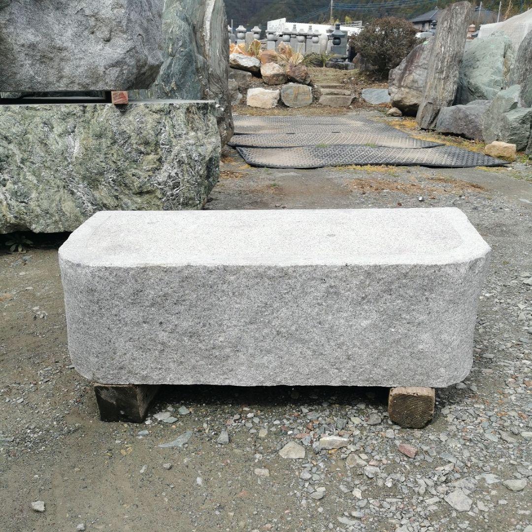 御影石 沓脱石 344キロ 庭石 石 石材 灯籠 蹲 庭 坪庭 置物 オブジェ 御影石 沓脱石 344キロ 庭石 石 石材 灯籠 蹲 庭 坪庭 置物 オブジェ