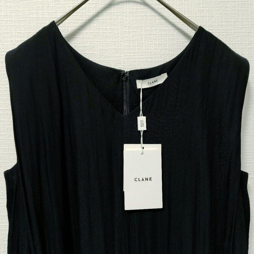 ◆新品◆　ワイドタック　オールインワン　Vネック ブラック M