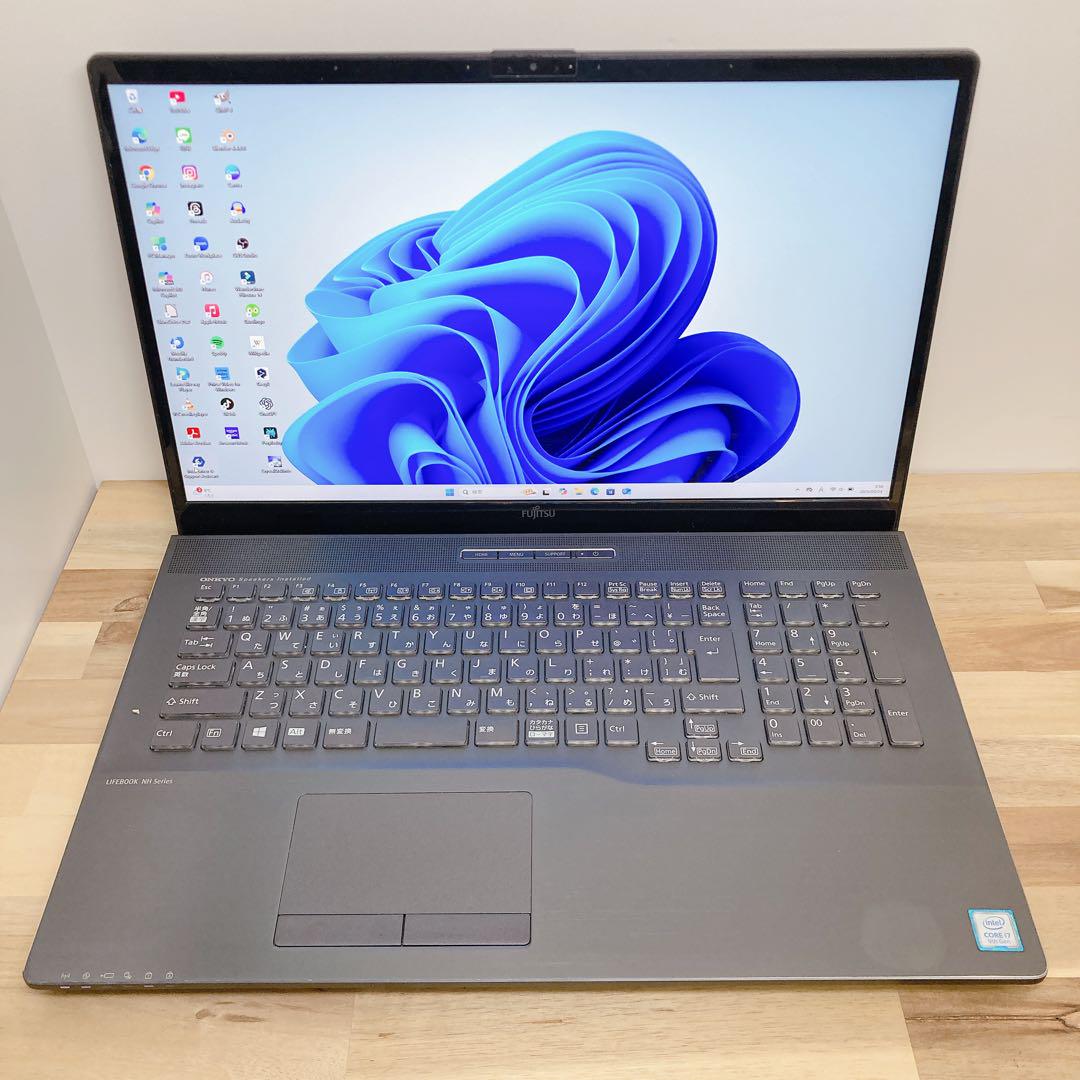 【ハイスペック/6コア】フルHD 17型大画面ノートパソコン i7 32GB