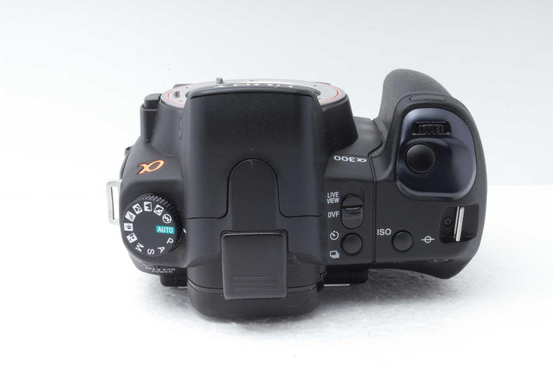 SONY α300 ダブルレンズキットライブビュー搭載で使いやすい！初心者も安心