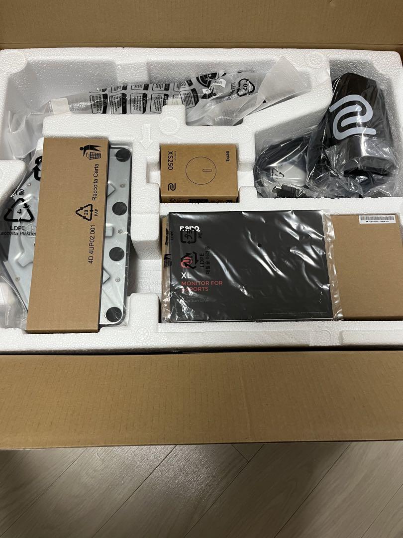【早い者勝ち】ZOWIE XL2566K TN 360Hz ゲーミングモニター