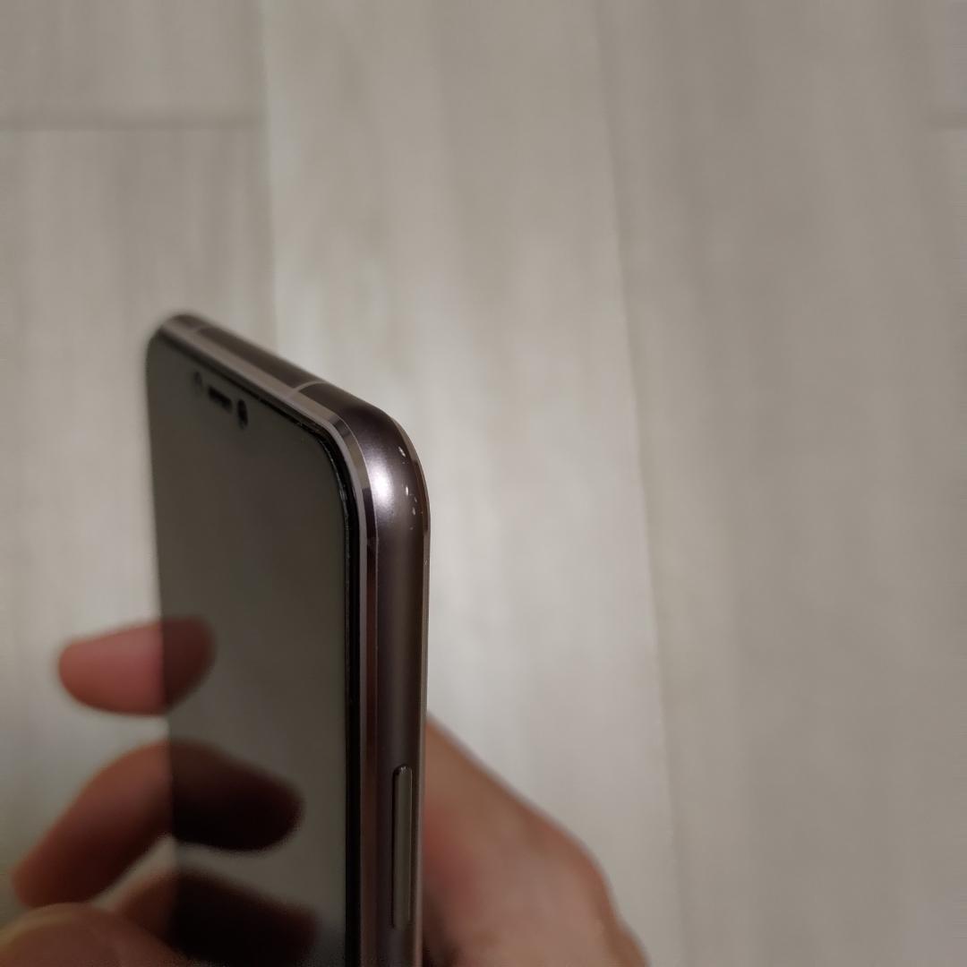 ASUS ZenFone 5 6.2インチ スペースシルバー