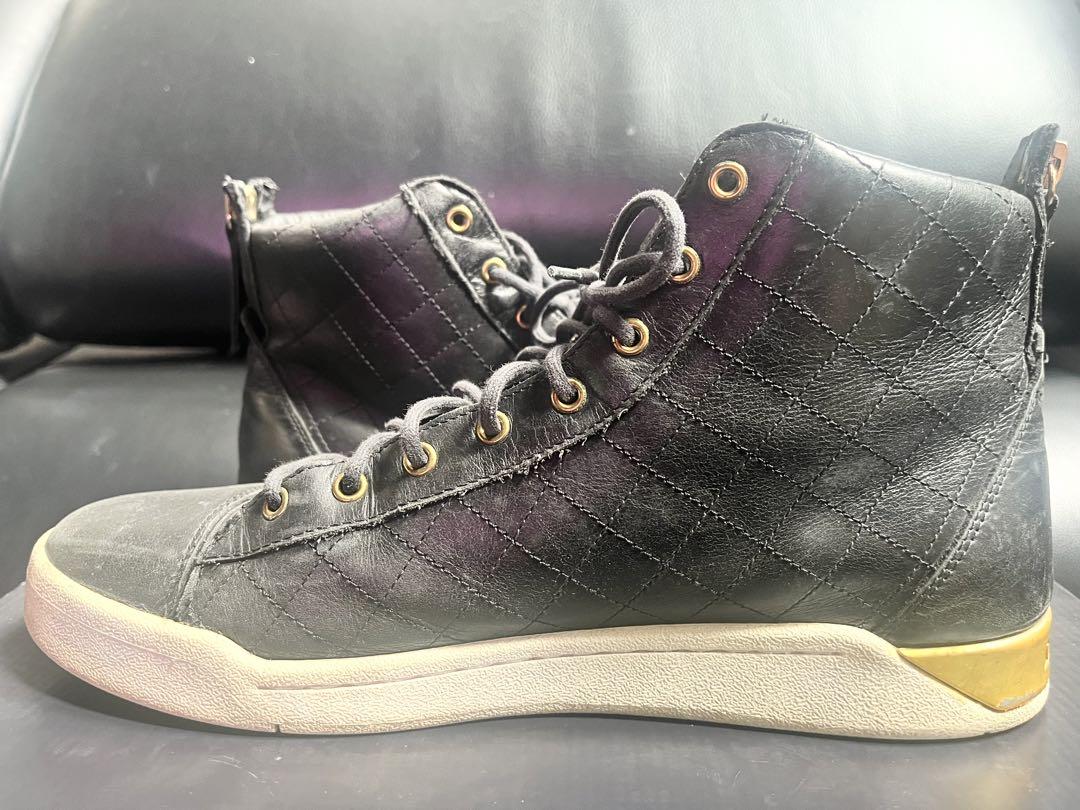 DIESEL ハイカットスニーカー　ブラック