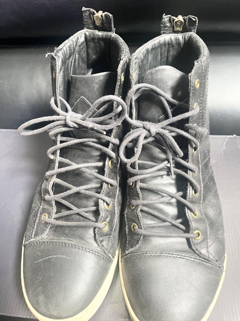 DIESEL ハイカットスニーカー　ブラック