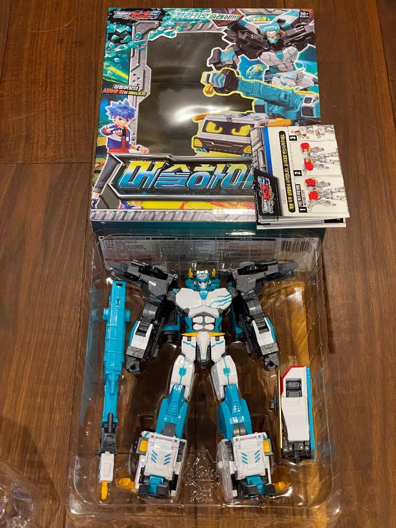 メタルカードボットS　ブラストレイン マッスルハイド ブルーコップS 他