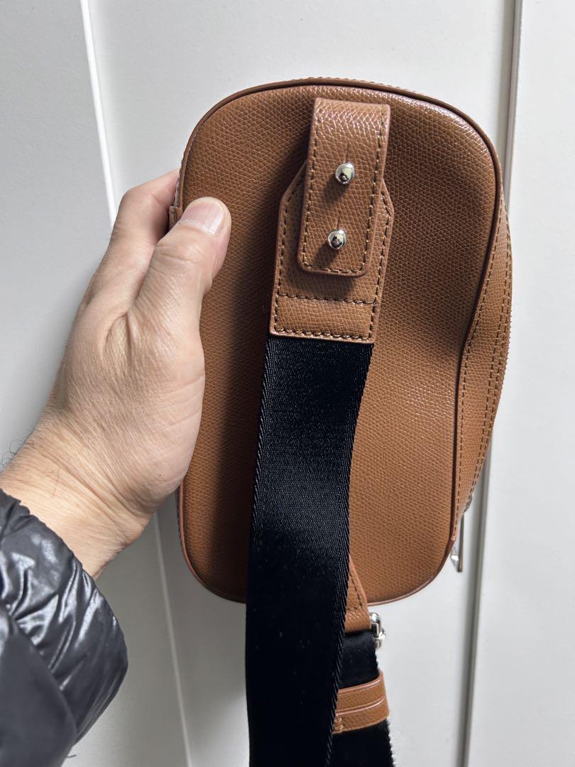 FURLA ボディバッグ