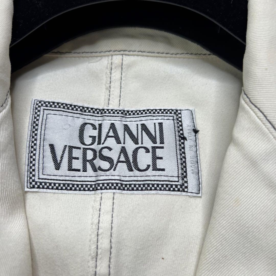海外ブランド通販 公式サイト ヴェルサーチ VERSACE GIANNI 希少】 ジャケット ステッチ 白 ジャケット・アウター