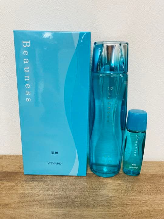 2022新発 メナード 薬用ビューネ 160ml アルファキット30ml付