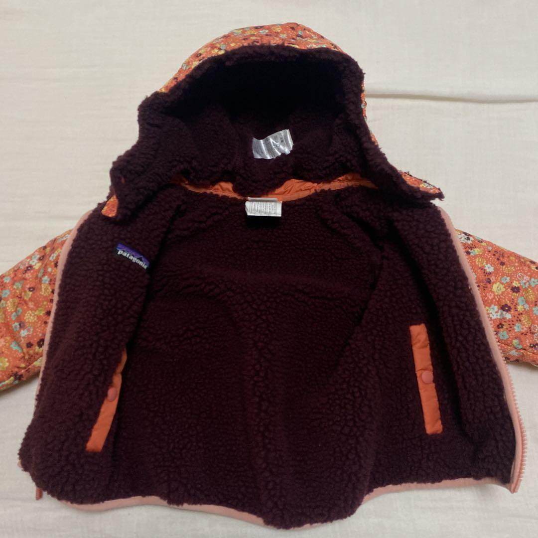 Patagonia ダウン花柄ベビー服、サイズ90
