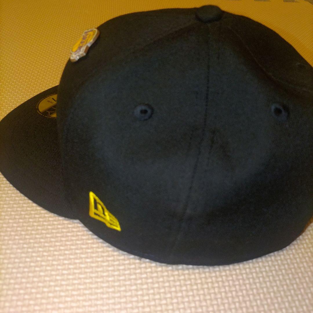 NEWERA・XLARGE ・レイカーズ キャップ トリプルコラボ　オークション
