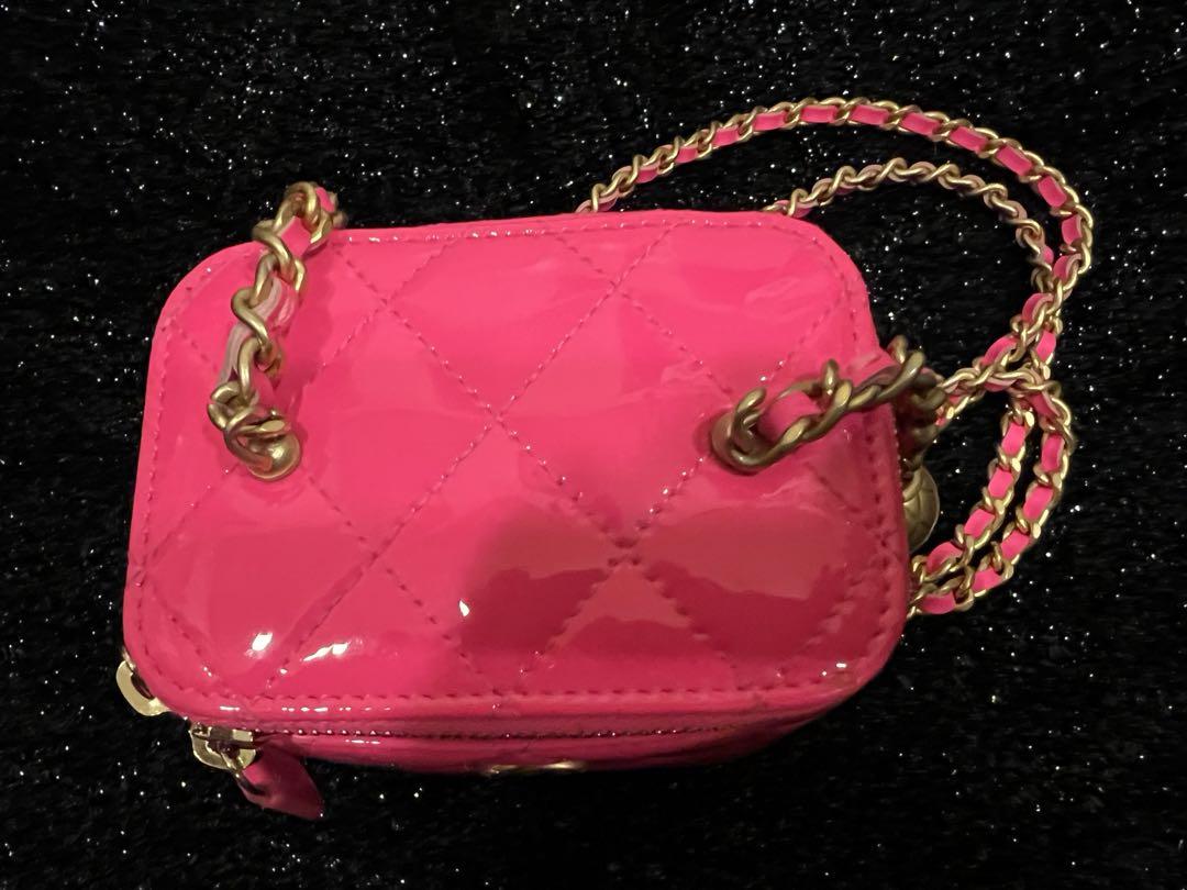 お得！CHANEL 2023正規ブティック購入　希少ミニバニティ　激♡劇カワ♡