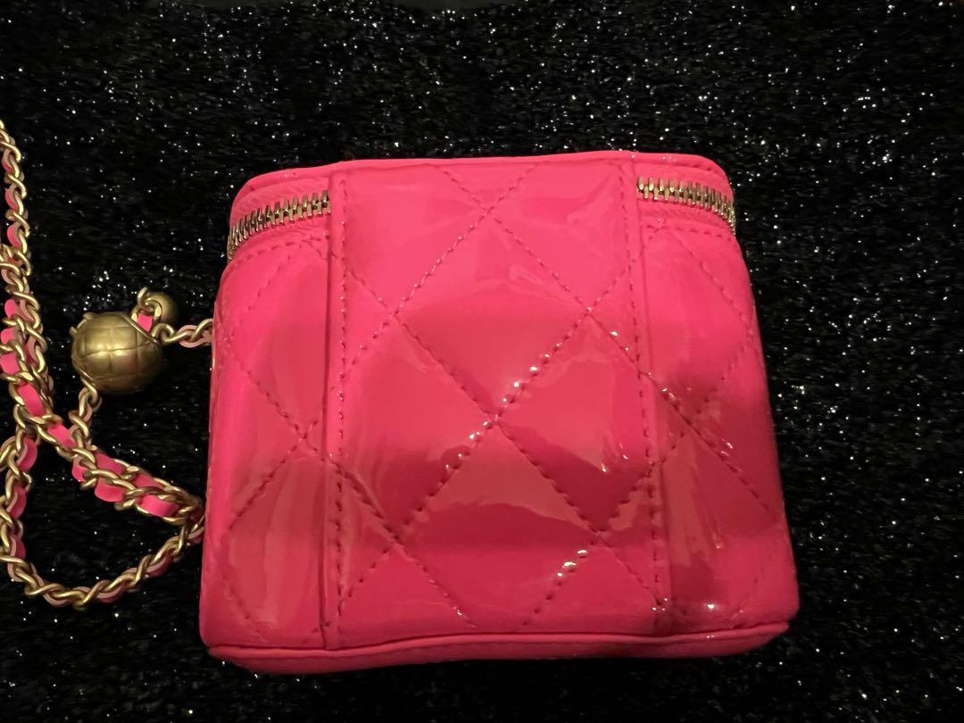 お得！CHANEL 2023正規ブティック購入　希少ミニバニティ　激♡劇カワ♡