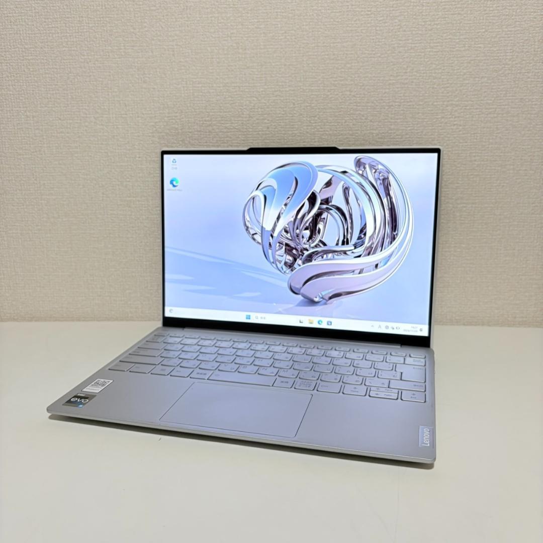 Lenovo yoga slim 7 12世代CPU SSD512 ノートPC