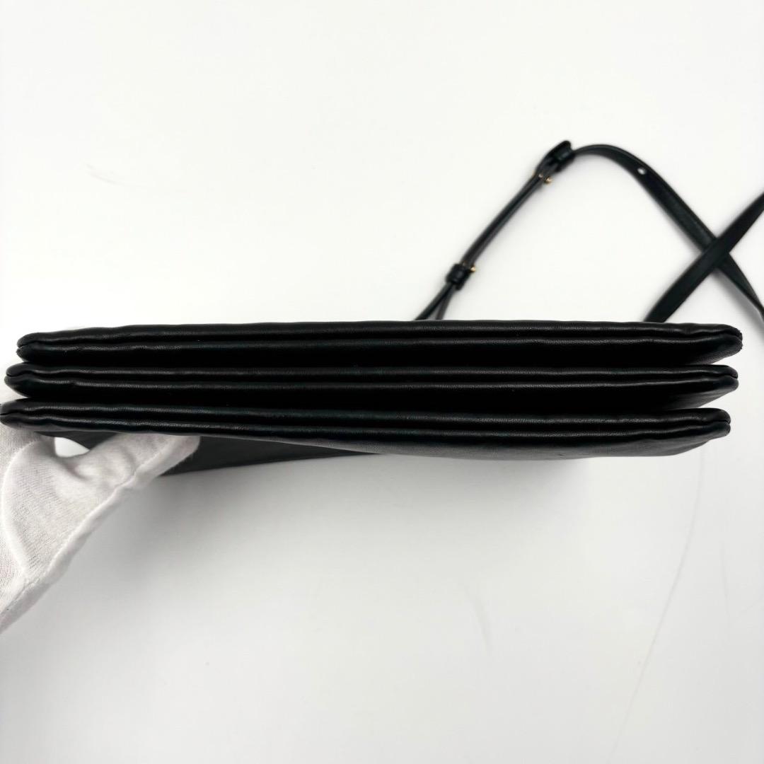 極美品✨ セリーヌ ショルダーバッグ トリオスモール 黒 レザー