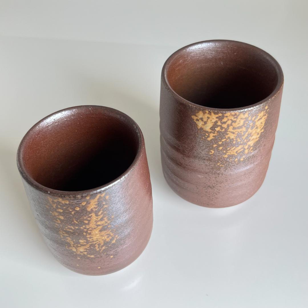 備前 胡麻焼 夫婦湯呑セット(木箱入り) - メルカリ 備前 胡麻焼 夫婦湯呑セット(木箱入り) - メルカリ