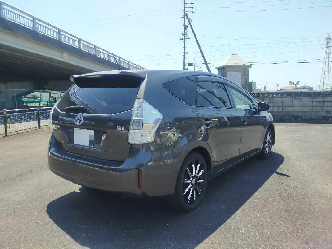 プリウスa　車検R9年2月末まで　希少7人乗り　禁煙　社外アルミ　ナビ　機関良好