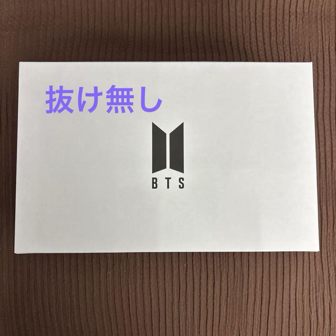 BTS MERCH BOX # 19