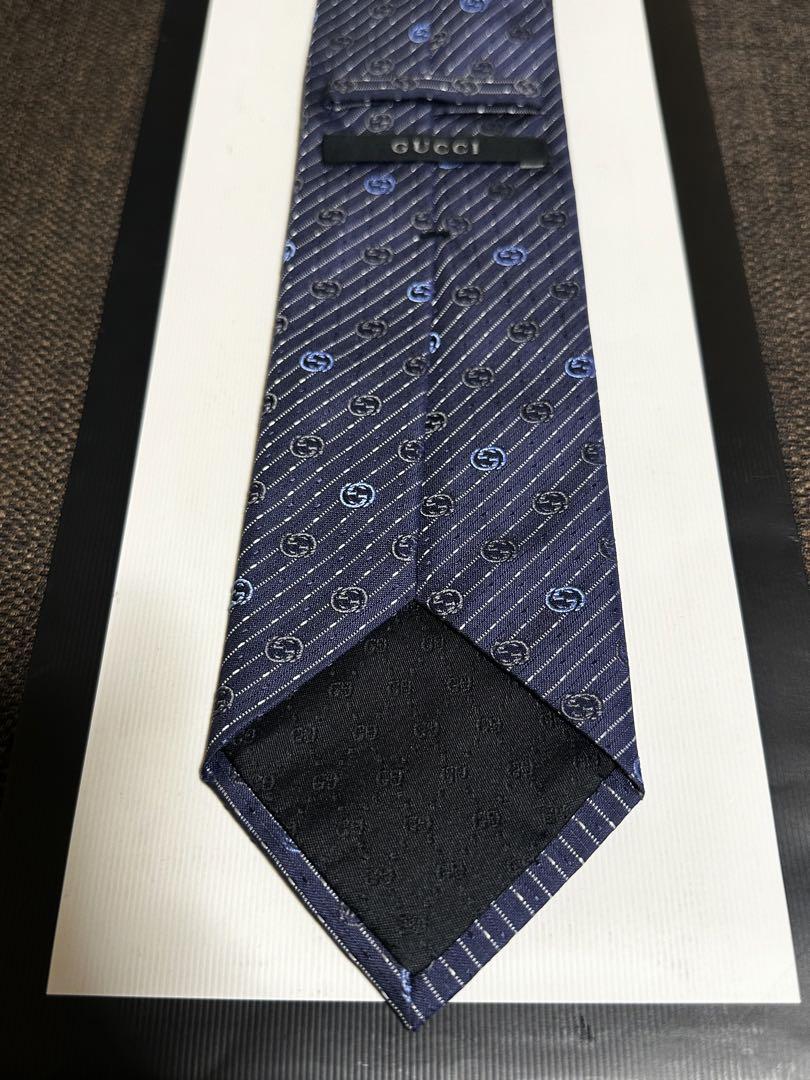 値下げ！！GUCCI☆グッチ☆ネクタイ☆ネイビーGGドット☆大剣約8.2cm