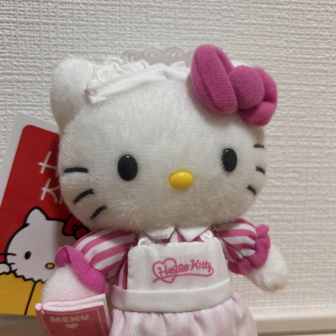 ハローキティ展　ウェイター　ウェイトレス　ぬいぐるみ　マスコット 顔厳選 ハローキティ展 50周年ぬいぐるみ マスコットホルダー