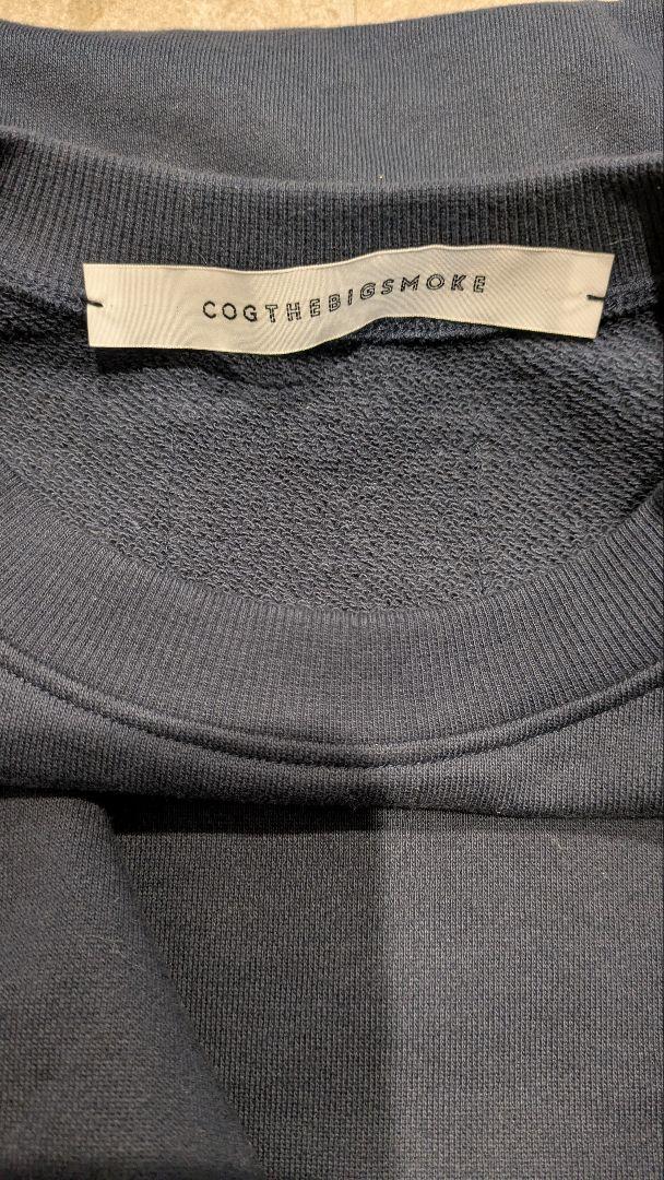新品未使用COGTHEBIGSMOKE　 BROOKLYN SWEATSHIRT