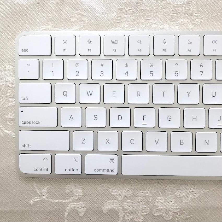 Magic Keyboard