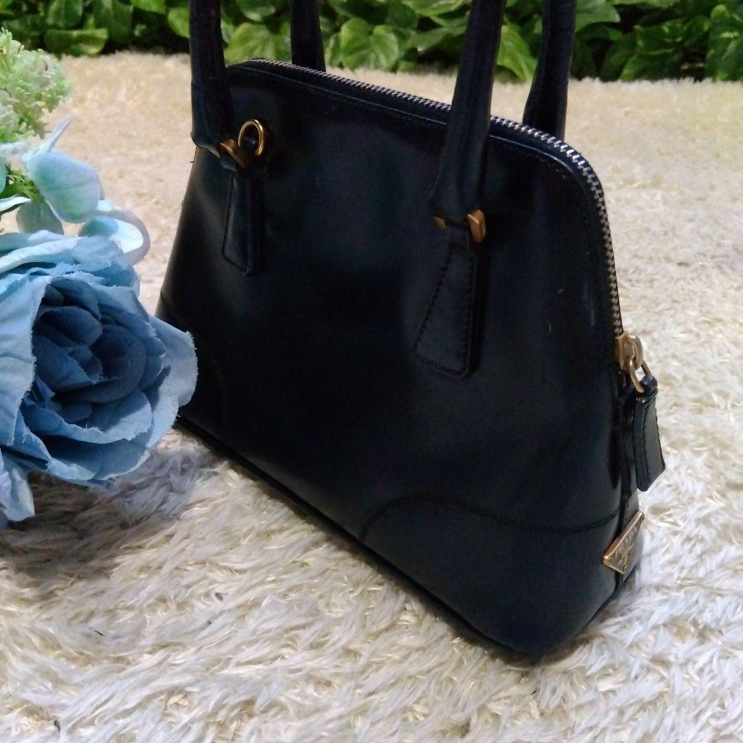 希少♡プラダ PRADA ミニ ハンドバッグ 三角ロゴ ブラック レザー