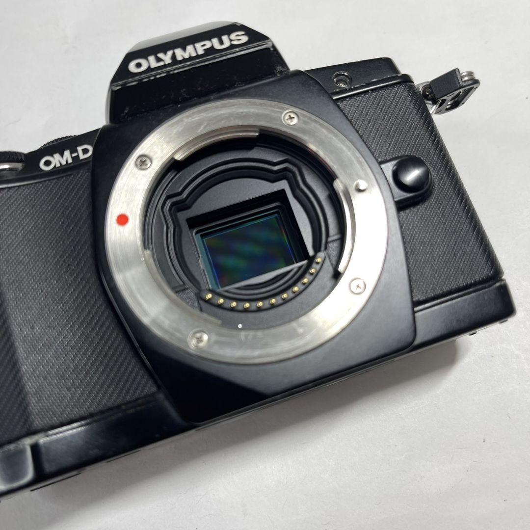オリンパス OLYMPUS OM-D EM-5 レンズキット