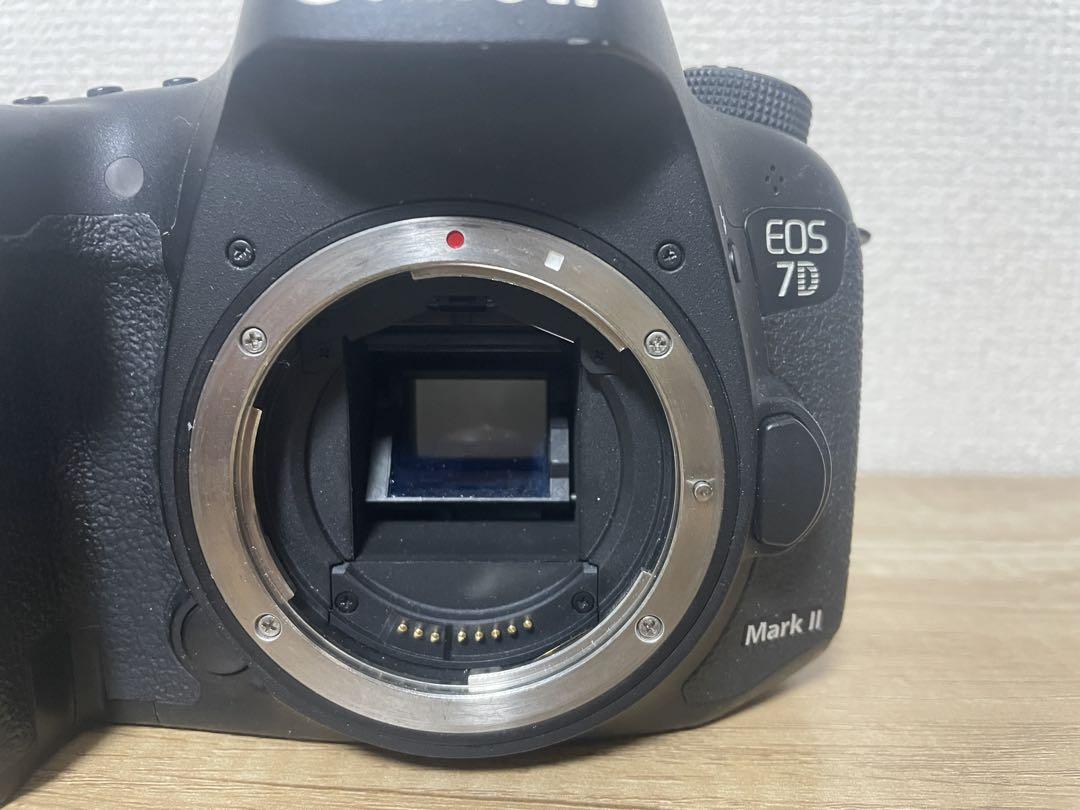 Canon EOS 7D mark Ⅱ 付属品有り