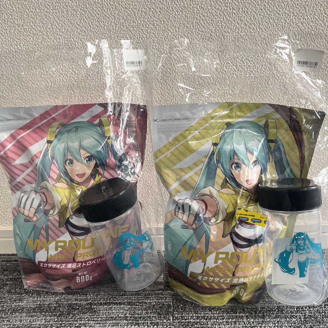 マイルーティーン×初音ミク　プロテイン　完熟バナナチョコ満足ストロベリーチョコ