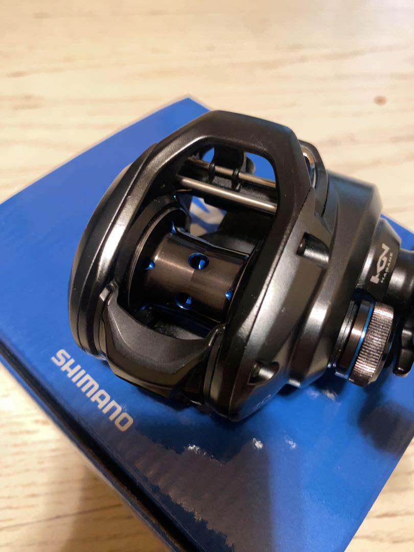 リール SHIMANO SLX MGL70