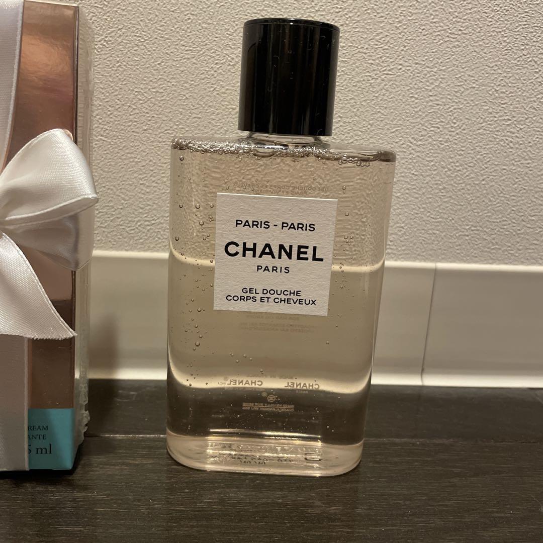 ティファニーハンドクリームとCHANELシャワージェル