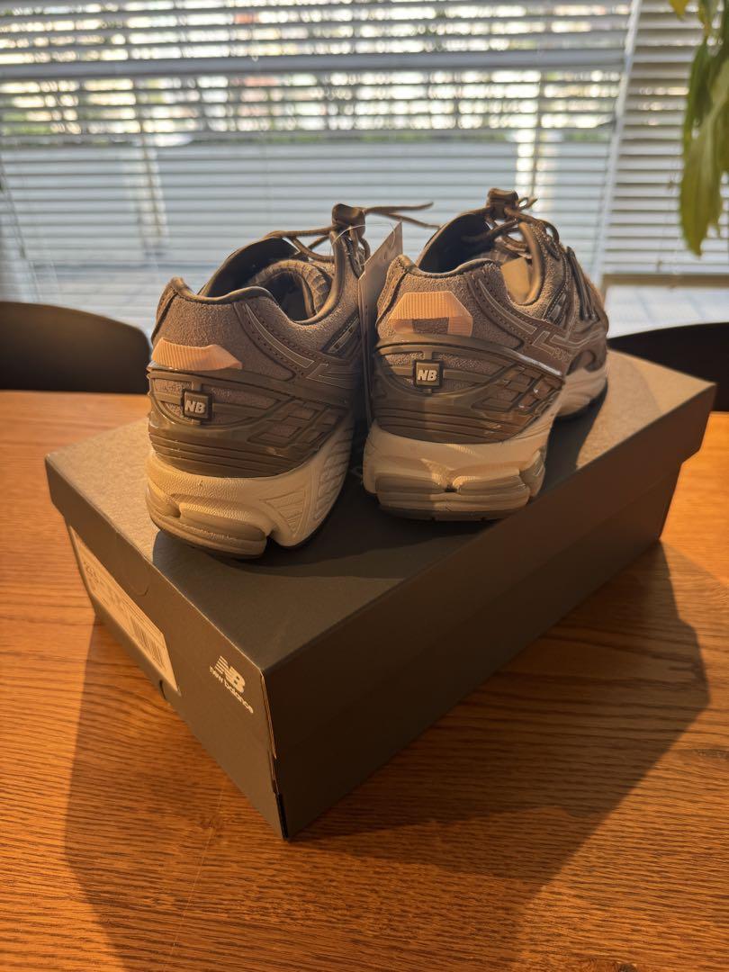 ニューバランス N.HOOLYWOOD New Balance M1906NIH