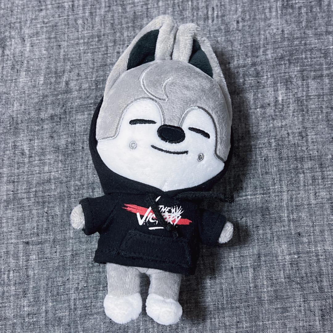 Amazon.co.jp: StrayKids スキズ オリジナル バンチャン ウルフ