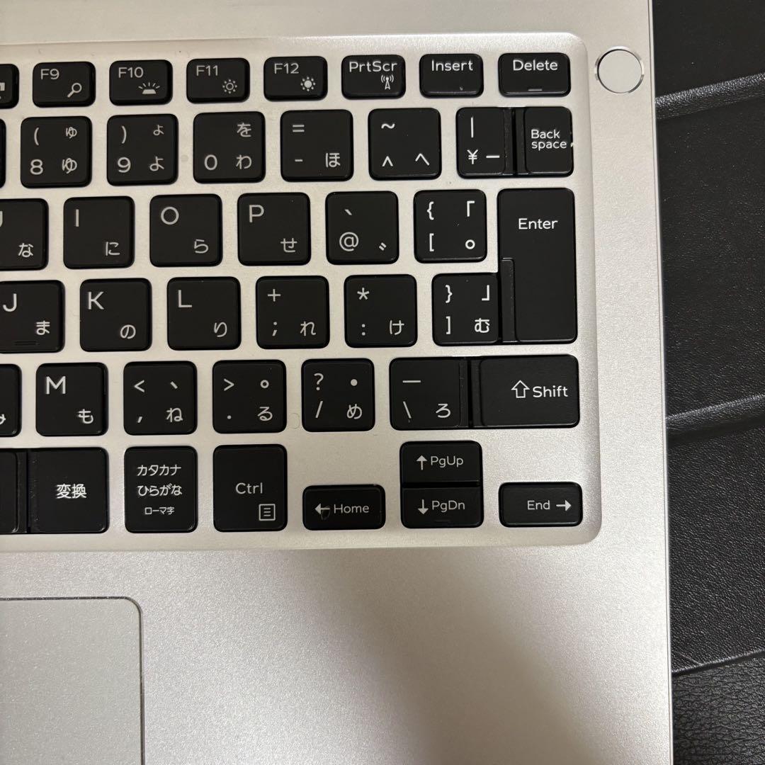 DELL ノートPC 13.3インチ inspiron 7370 i7 SSD