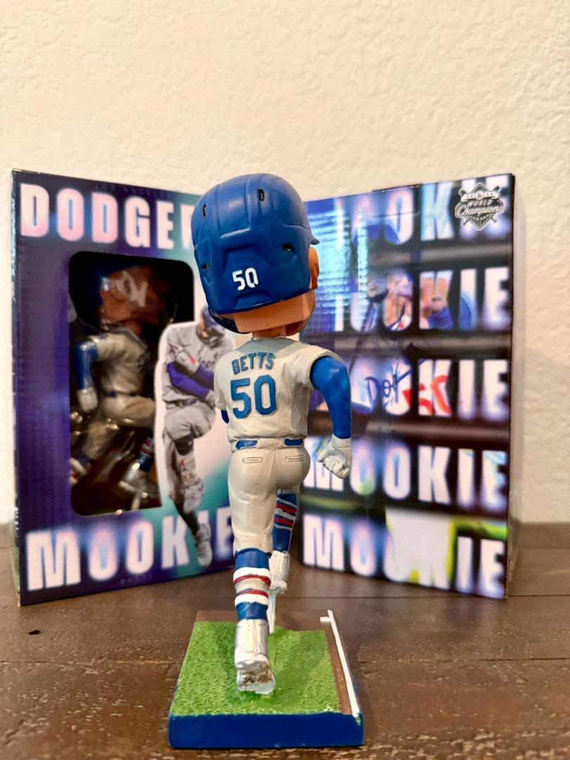 非売品・限定品】LA Dodgersドジャース ムーキー・ベッツ