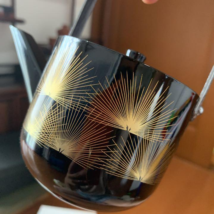 最終値下げ上質です お屠蘇セットお正月 漆器木製 酒器 金蒔絵　銀？製品　金属製