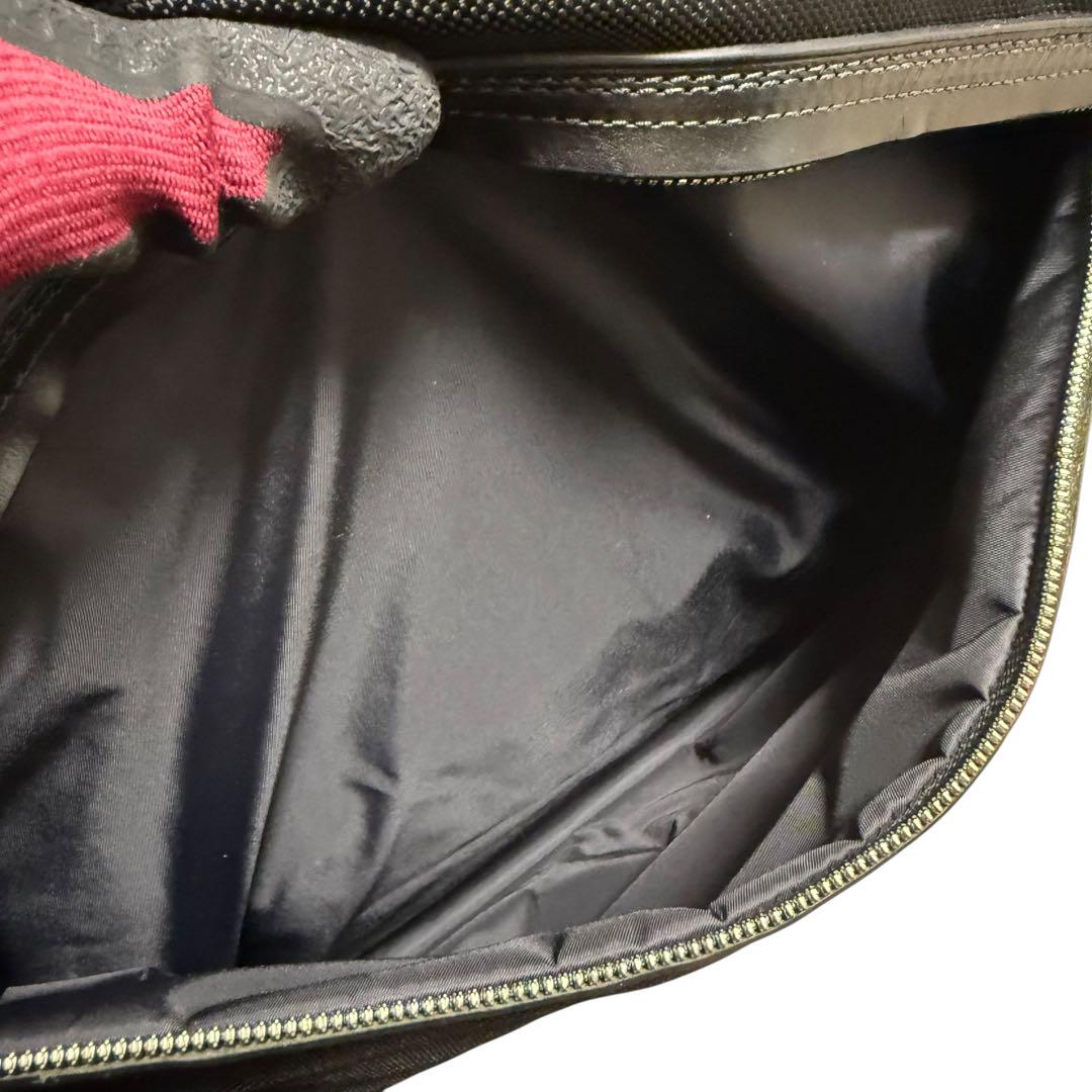 極美品✨　トゥミ　ショルダーバック ナイロン レザー ブラック 24116D
