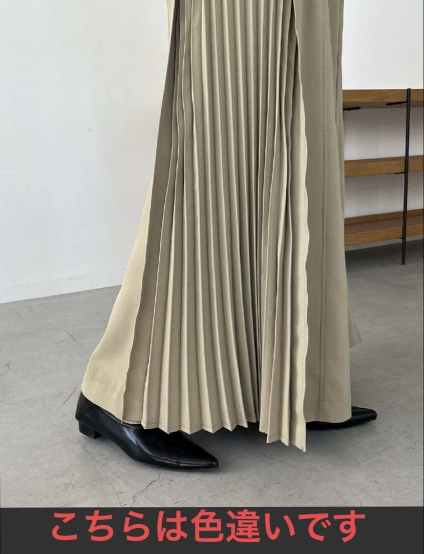 新品 サイドプリーツスカート ブラック 38 新品 サイドプリーツスカート ブラック 38