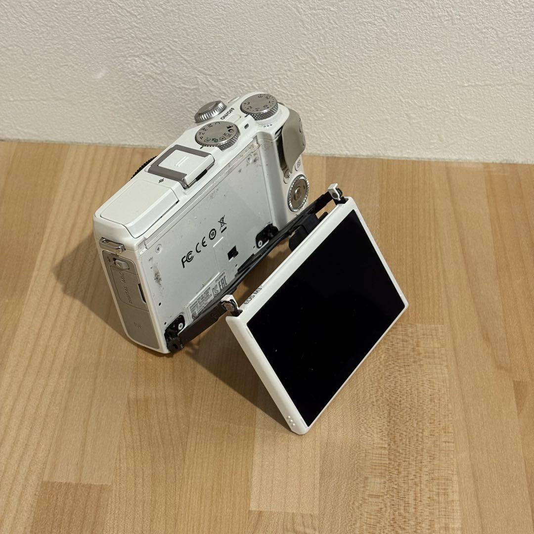 【ジャンク品】Canon EOS M3 ホワイト ミラーレスカメラ