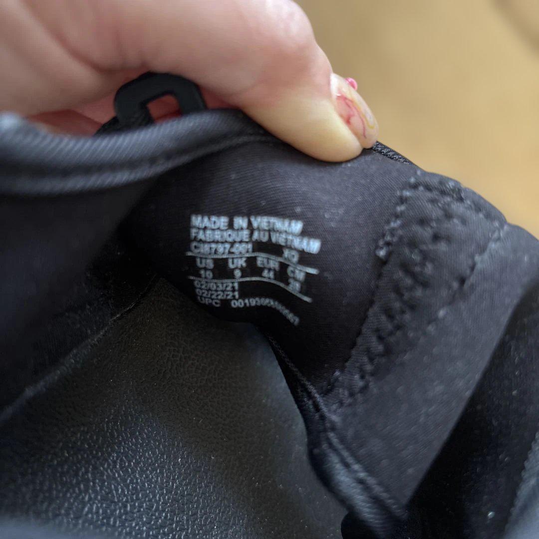 NIKE サンダル　28㎝