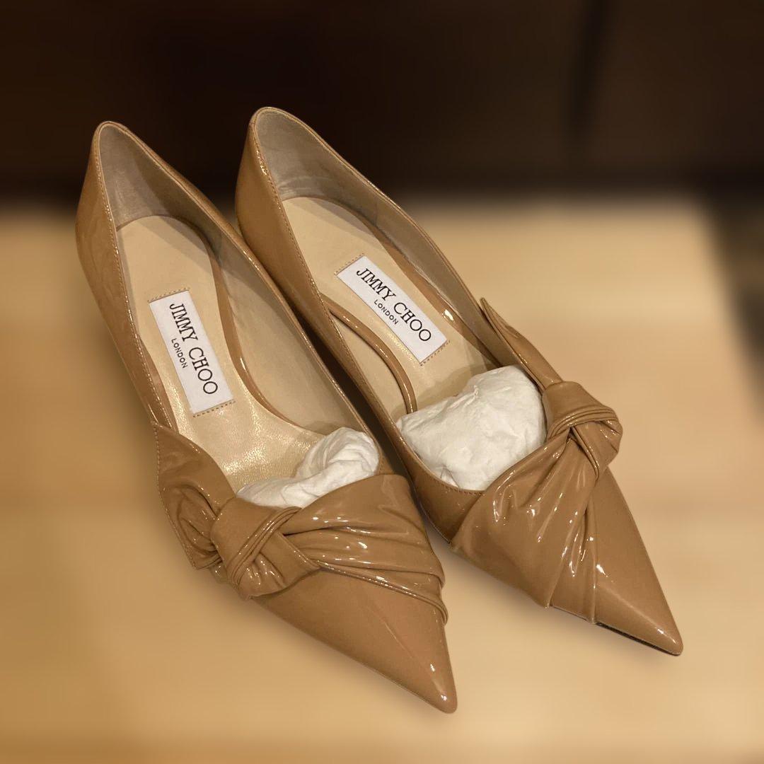 新品Jimmy Choo ベージュ ポインテッドトゥパンプス 4.5cmヒール