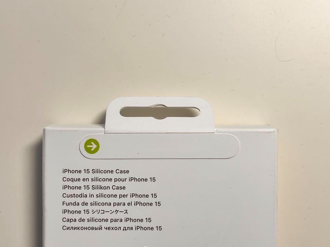 【新品】純正 iPhone 15 シリコンケース・ブラック①
